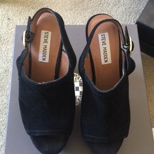 Steve Madden Suede platforms